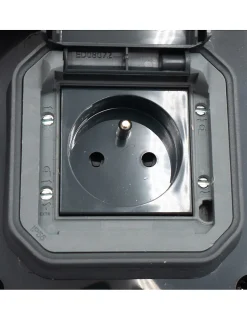 Station D'accueil Pour Chargeur Mobile équipée D'une Prise Green'up