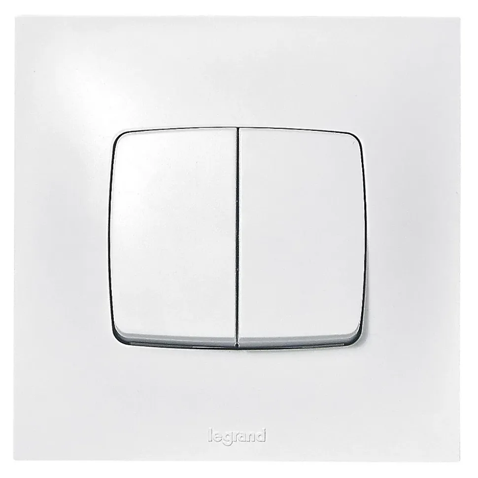 Va&vient + poussoir Legrand Neptune 10A